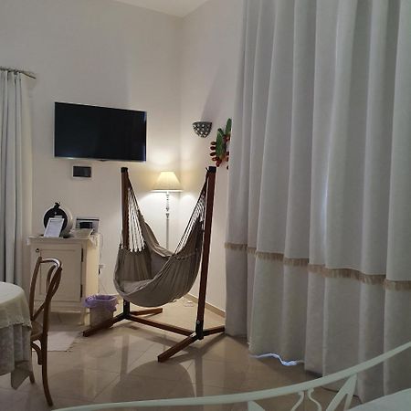 White Suite Polignano 08 Полиняно а Маре Екстериор снимка