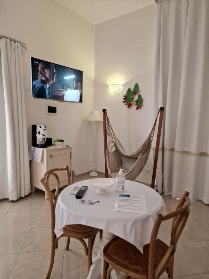 White Suite Polignano 08 Полиняно а Маре Екстериор снимка